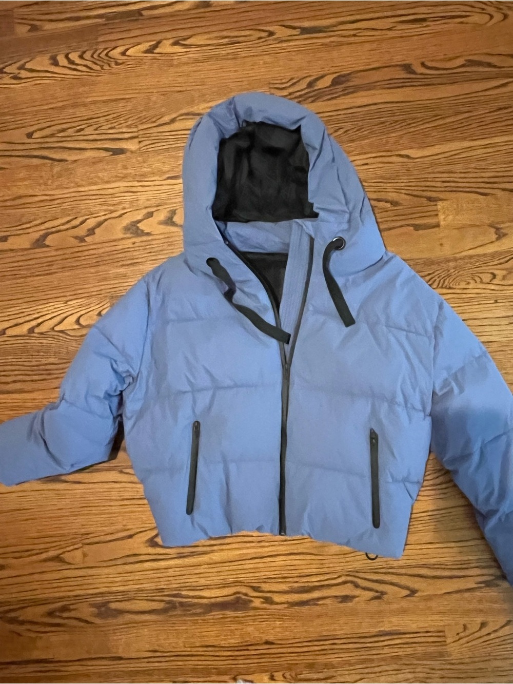 Andrew Marc Hooded Cropped Puffer Coat in Periwinkle Blue Size 6